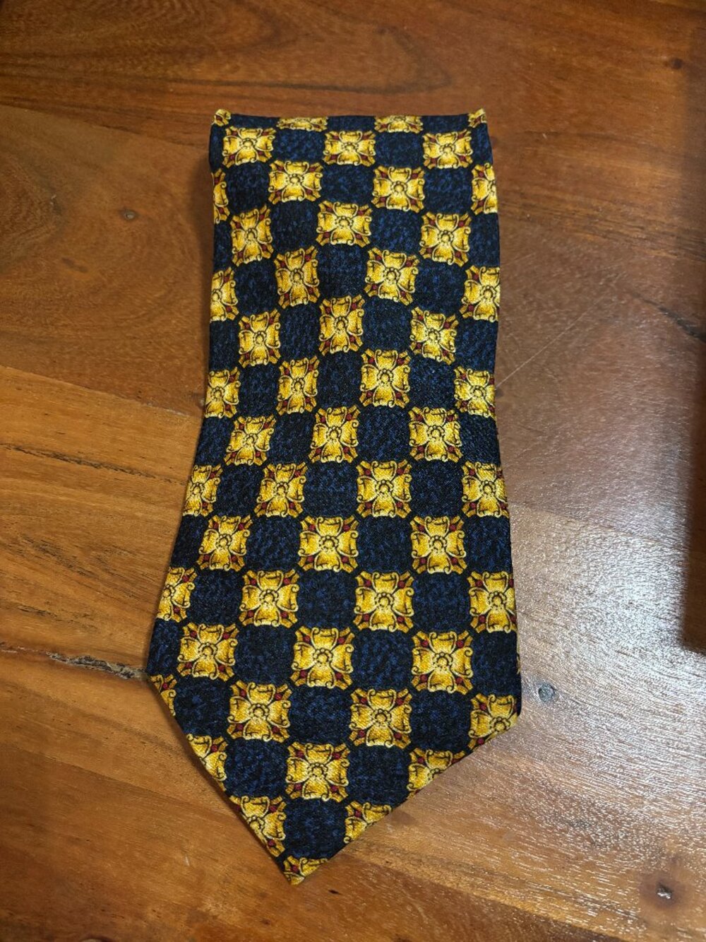 Valentino Black Gold 100% Silk Floral Design Men's Tie